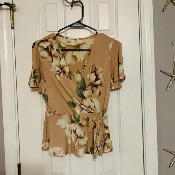 Floral Blouse - Picture 1 of 4